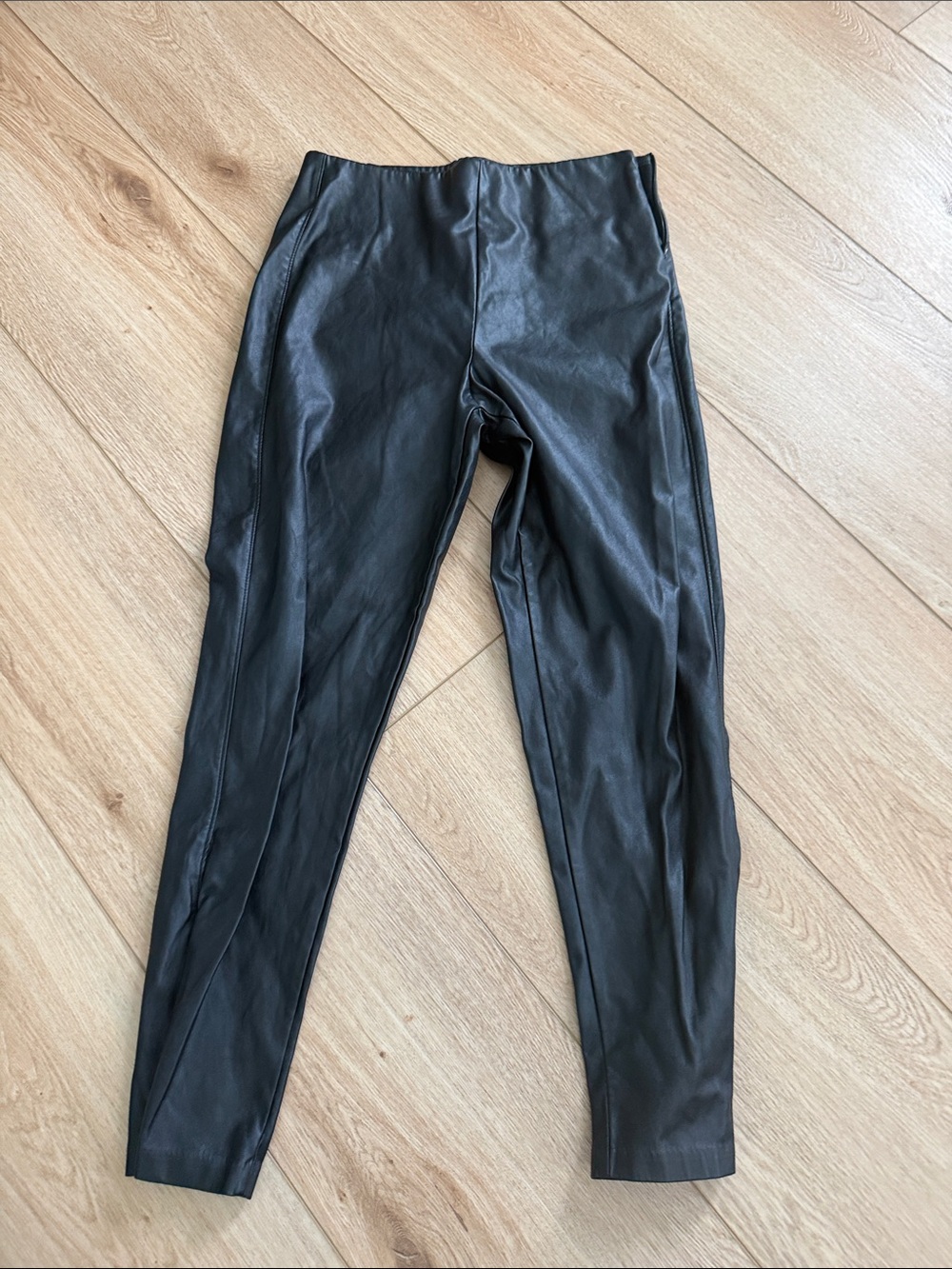 Old Navy Black Faux Leather Skinny Pants
